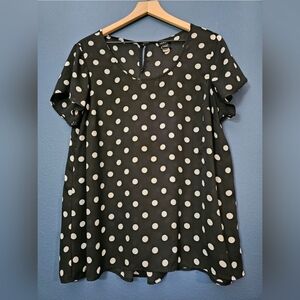 Torrid‎ • Polka Dot Chiffon Blouse